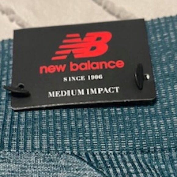 New Balance Ladies Green Heather Adjustable Sports Bra XXL - NWT - Picture 4 of 4